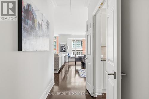 View from Entry - 401 - 55 Delisle Avenue, Toronto, ON - Indoor Photo Showing Other Room