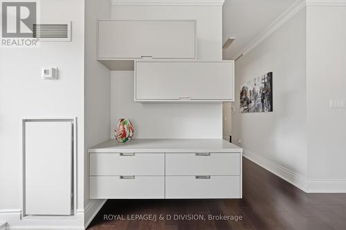 Dining Room Storage - 401 - 55 Delisle Avenue, Toronto, ON - Indoor Photo Showing Other Room