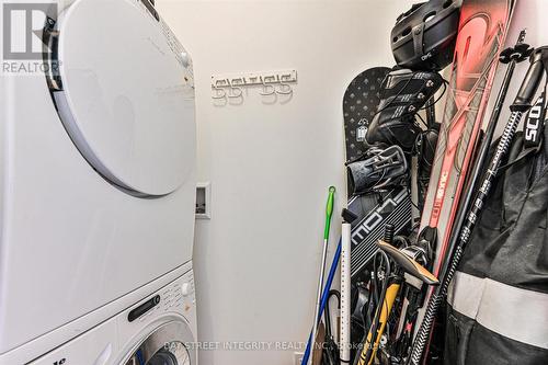 5302 - 1080 Bay Street, Toronto, ON - Indoor Photo Showing Laundry Room