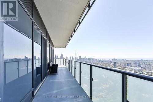 5302 - 1080 Bay Street, Toronto, ON - Outdoor With View With Exterior