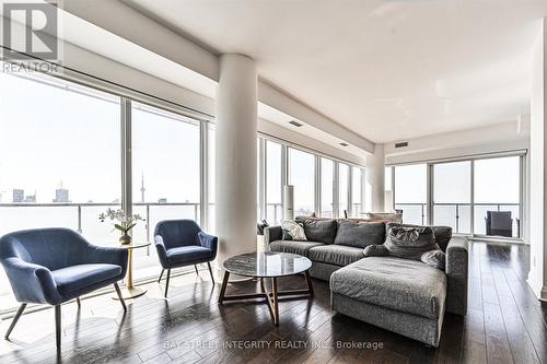 5302 - 1080 Bay Street, Toronto, ON - Indoor Photo Showing Living Room