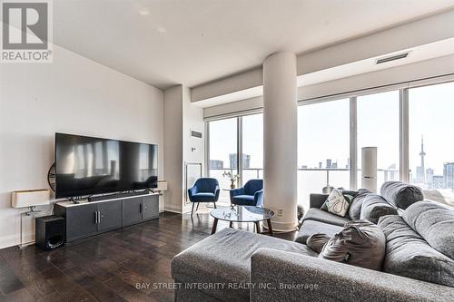 5302 - 1080 Bay Street, Toronto, ON - Indoor Photo Showing Living Room