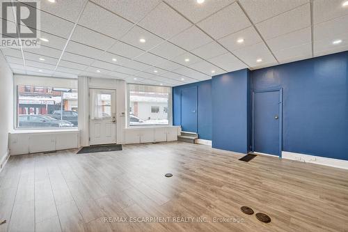 6 Cayuga Street N, Haldimand, ON 