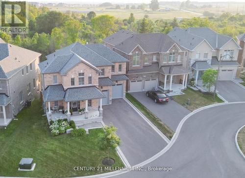 1956 Don White Court, Oshawa, ON -  With Facade