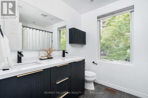 274 Gowan Avenue, Toronto, ON - Indoor Photo Showing Bathroom