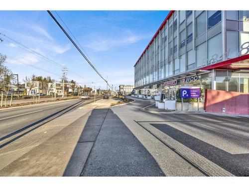 402 8318 120 Street, Surrey, BC 