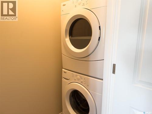 329 100 Chaparral Boulevard, Martensville, SK - Indoor Photo Showing Laundry Room