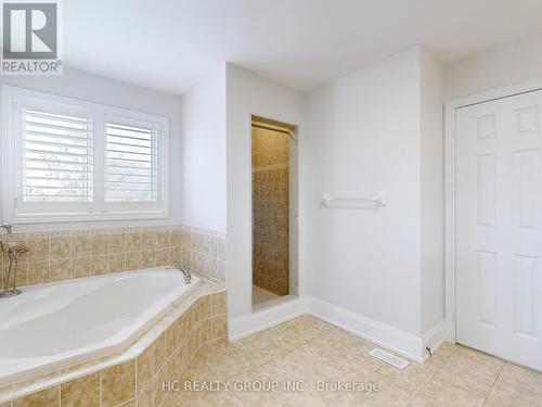47 Medoc Place, Vaughan, ON - Indoor Photo Showing Bathroom