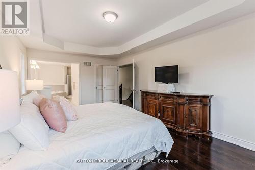 23 Samson Trail, King, ON - Indoor Photo Showing Bedroom