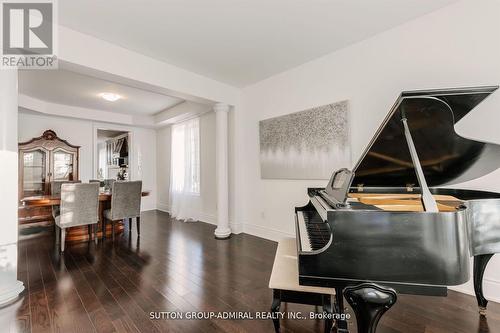 23 Samson Trail, King, ON - Indoor Photo Showing Dining Room