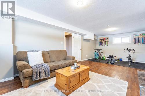 52 Roth Street, Essa, ON - Indoor