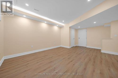 48 Crofting Crescent, Markham, ON - Indoor Photo Showing Other Room