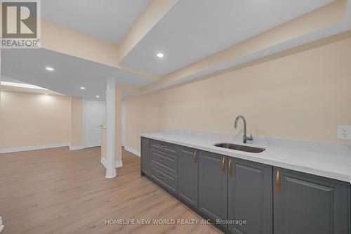 48 Crofting Crescent, Markham, ON - Indoor Photo Showing Other Room