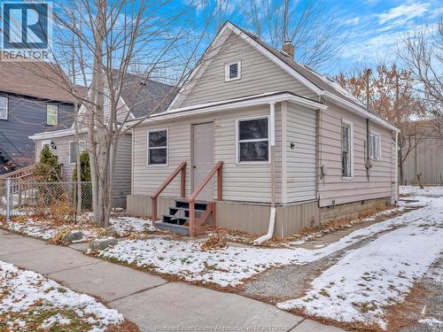 944 Maisonville, Windsor, ON - Outdoor