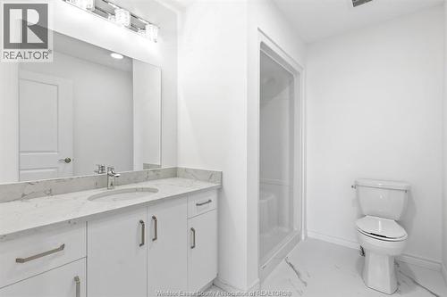 100 Erie Street North, Ridgetown, ON - Indoor Photo Showing Bathroom