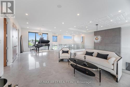 83 Navigation Drive, Prince Edward County, ON - Indoor Photo Showing Other Room