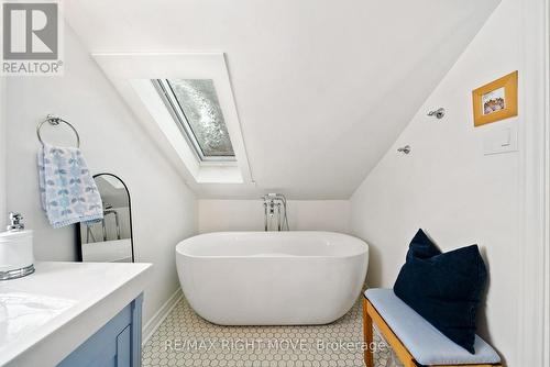 27 Durham St Street, Grey Highlands, ON - Indoor Photo Showing Bathroom