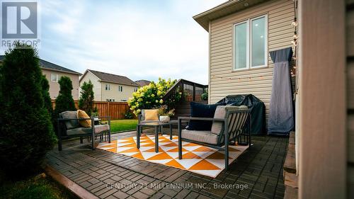 521 Brett Street, Shelburne, ON - Outdoor With Exterior