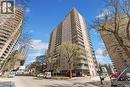 1501 320 5Th Avenue N, Saskatoon, SK  - Outdoor With Balcony With Facade 