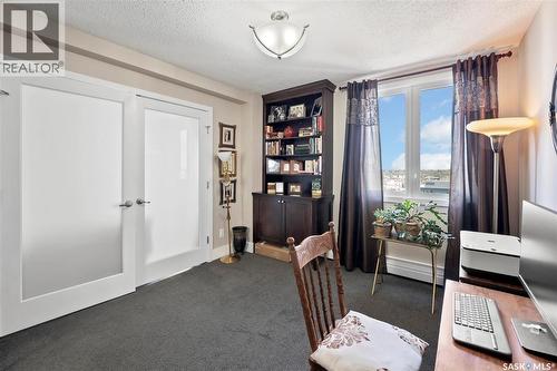 1501 320 5Th Avenue N, Saskatoon, SK - Indoor