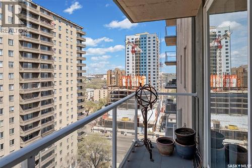 1501 320 5Th Avenue N, Saskatoon, SK - Outdoor With Balcony