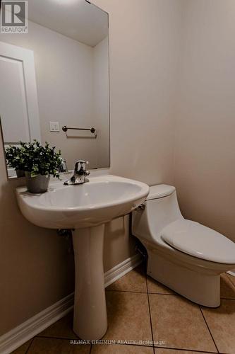 150 Lloyd Sanderson Drive, Brampton, ON - Indoor Photo Showing Bathroom