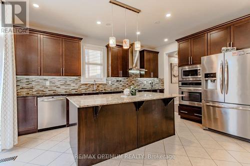 150 Lloyd Sanderson Drive, Brampton, ON - Indoor Photo Showing Kitchen With Stainless Steel Kitchen With Upgraded Kitchen