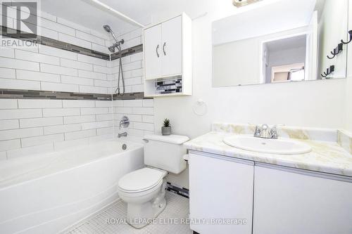 302 - 362 The East Mall W, Toronto, ON - Indoor Photo Showing Bathroom