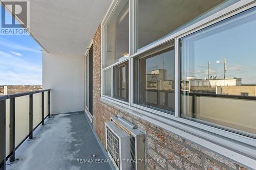 1004 - 359 Geneva Street, St. Catharines, ON - Outdoor With Exterior