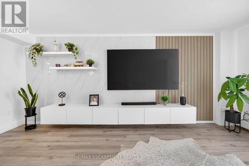 324 - 350 Quigley Road, Hamilton, ON - Indoor