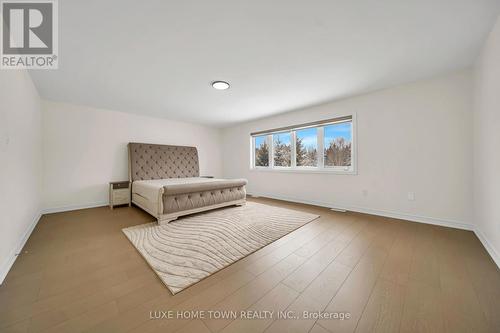 136 Harpin Way E, Centre Wellington, ON - Indoor