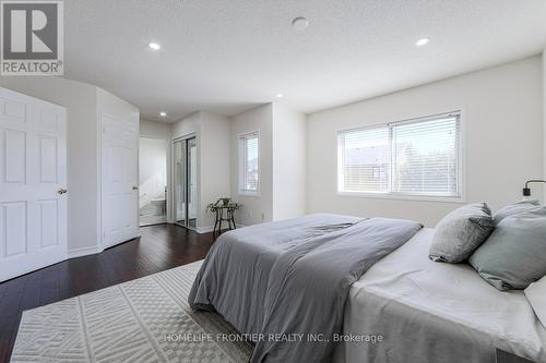 3391 Bruzan Crescent, Mississauga, ON - Indoor Photo Showing Bedroom
