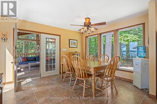 Unit #8 - 1111 Buckeye Road, Muskoka Lakes (Medora), ON - Indoor Photo Showing Dining Room