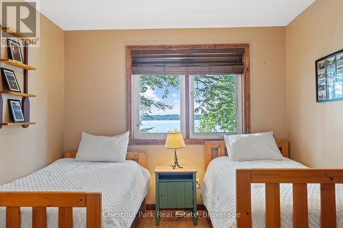 Unit #8 - 1111 Buckeye Road, Muskoka Lakes (Medora), ON - Indoor Photo Showing Bedroom