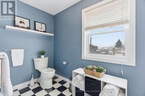 217 Britannia Road E, Goderich (Goderich (Town)), ON - Indoor Photo Showing Bathroom