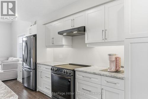 225A Thames Avenue, West Perth (Mitchell), ON - Indoor Photo Showing Kitchen With Upgraded Kitchen