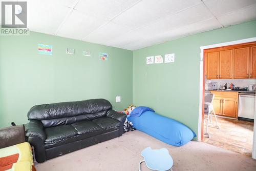 8 Dufferin St, Sault Ste. Marie, ON - Indoor