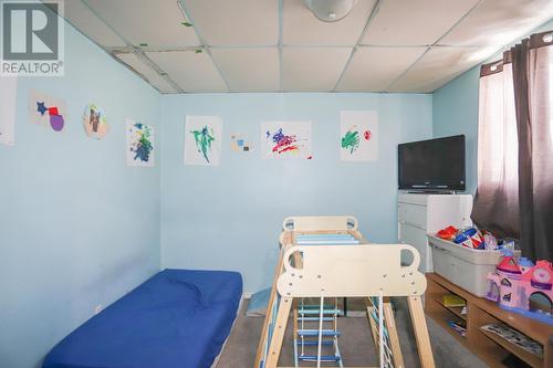 8 Dufferin St, Sault Ste. Marie, ON - Indoor