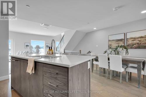 A120 - 2062 Lumen Drive, London South (South A), ON - Indoor Photo Showing Dining Room