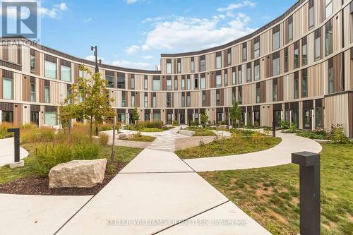 A110 - 2062 Lumen Drive, London South (South A), ON - Outdoor With Facade