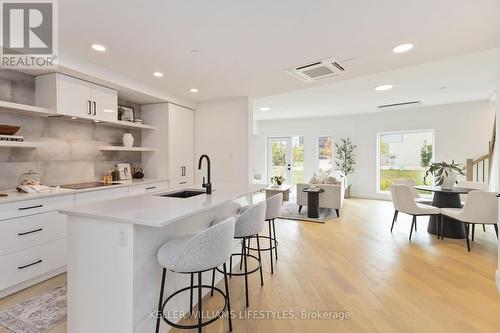 A110 - 2062 Lumen Drive, London South (South A), ON - Indoor Photo Showing Kitchen With Upgraded Kitchen