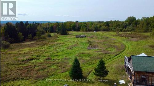 272 Round Lake Road, Killaloe, Hagarty And Richards, ON 