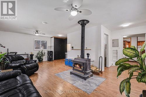 5725 County 18 Road, Augusta, ON - Indoor Photo Showing Living Room With Fireplace