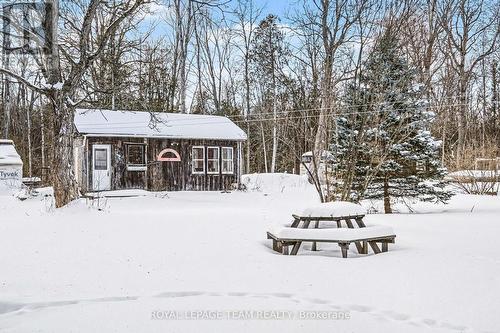 5725 County 18 Road, Augusta, ON - Outdoor