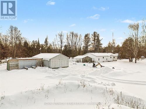 5725 County 18 Road, Augusta, ON - Outdoor