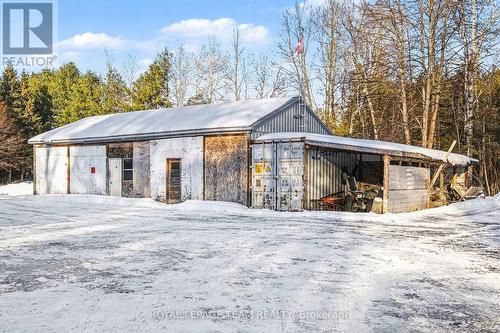 5725 County 18 Road, Augusta, ON - Outdoor