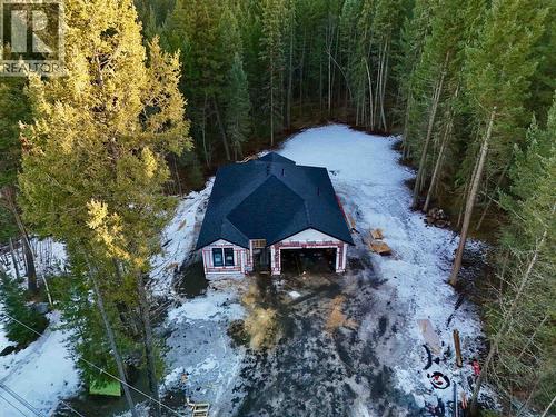 5336 Thompson Road, 108 Mile Ranch, BC - Outdoor