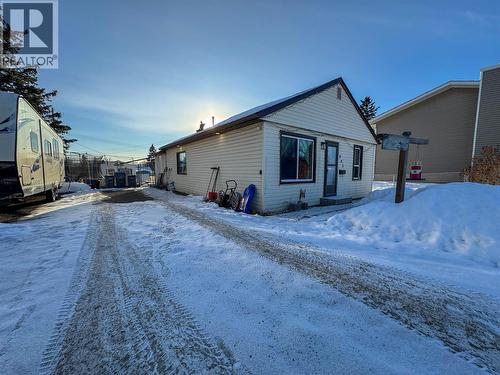 905 91 Avenue, Dawson Creek, BC - Outdoor