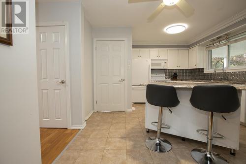 260 Shannon Rd, Sault Ste. Marie, ON - Indoor Photo Showing Kitchen