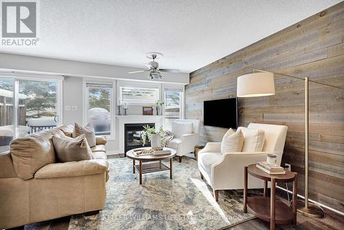 7 - 600 Hyde Park Road, London North (North O), ON - Indoor Photo Showing Living Room With Fireplace